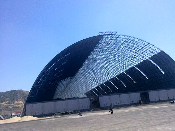 中山桶壳螺栓球网架工程